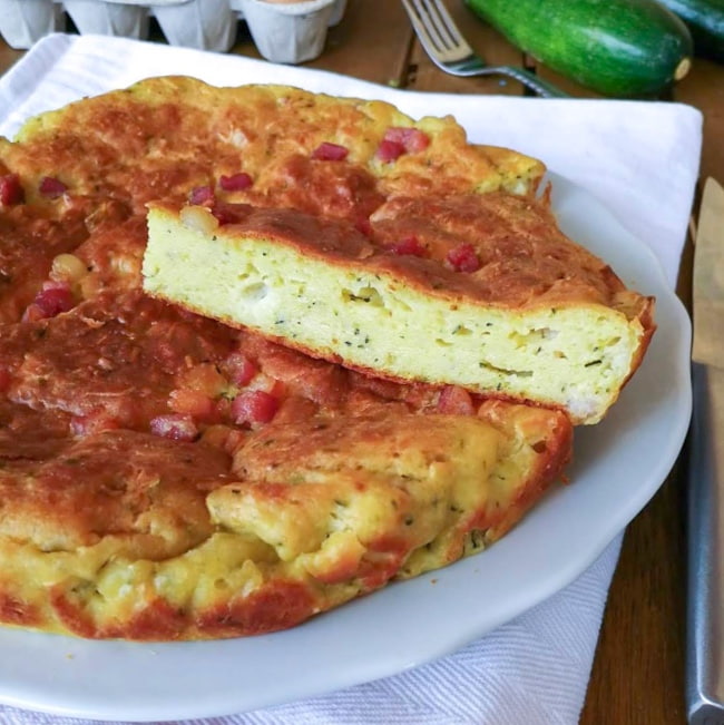 Torta salata veloce zucchine e pancetta