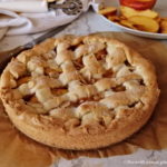 Crostata rustica di pesche nettarine