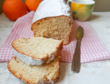 Plumcake all'arancia con farina di riso