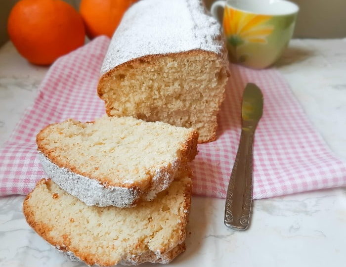 Plumcake all'arancia con farina di riso