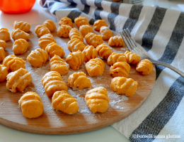 gnocchi di zucca senza glutine e senza uova